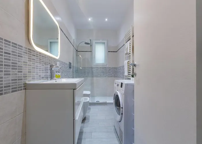 דירה Guesthost - Bolognina Bright Near The Station *