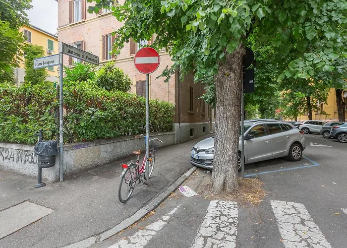 דירה Guesthost - Bolognina Bright Near The Station בולוניה